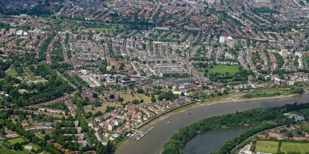 Removal Company Chiswick - Aerial View of Chiswick - Movers not Shakers of London Removal Company Chiswick - Aerial View of Chiswick - Movers not Shakers of London